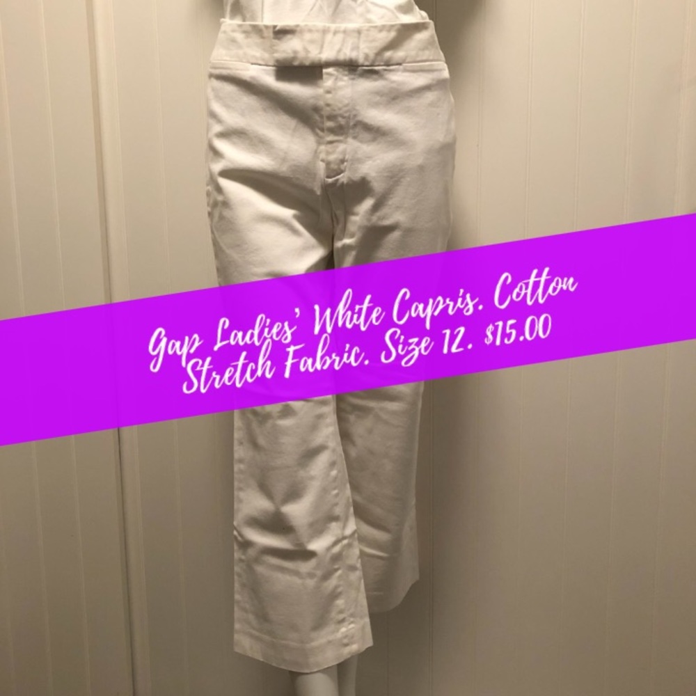 Gap White Capris